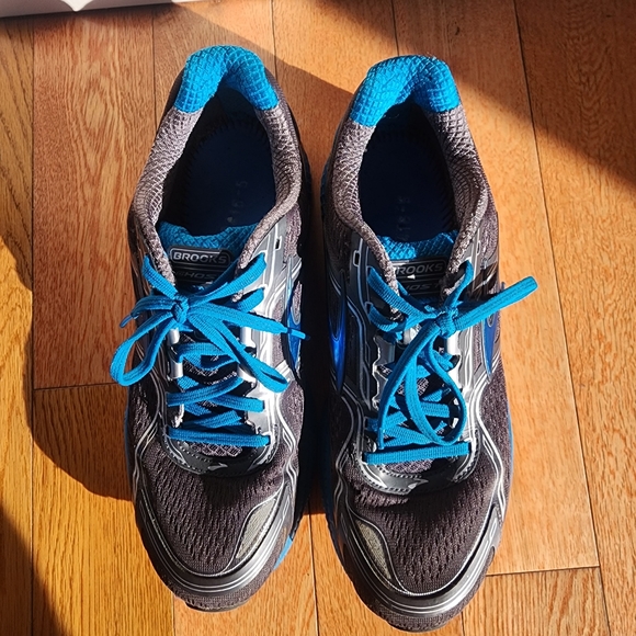 Brooks Ghost 8th Edition Running Shoes - Sz 9 - Picture 4 of 8
